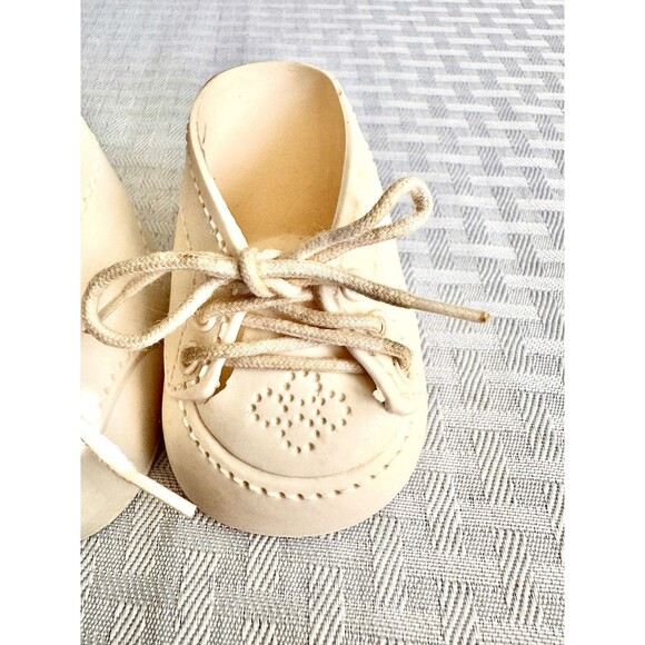 Vintage 80’s Cabbage Patch Kid Baby Doll Replacement White Lace Up Dress Shoes - Picture 2 of 9